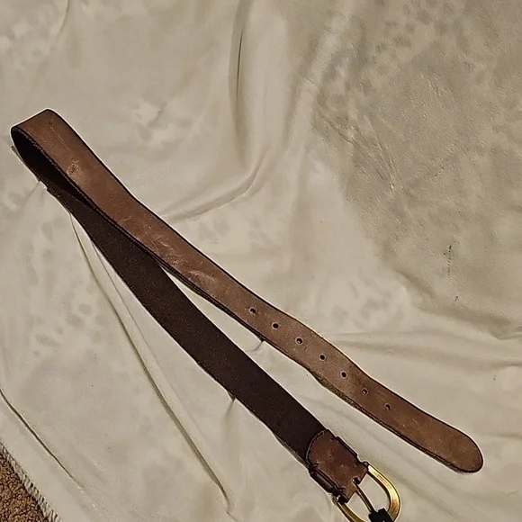 Frye suede belt 40 inches end to end soft brown brass buckle - Picture 4 of 9